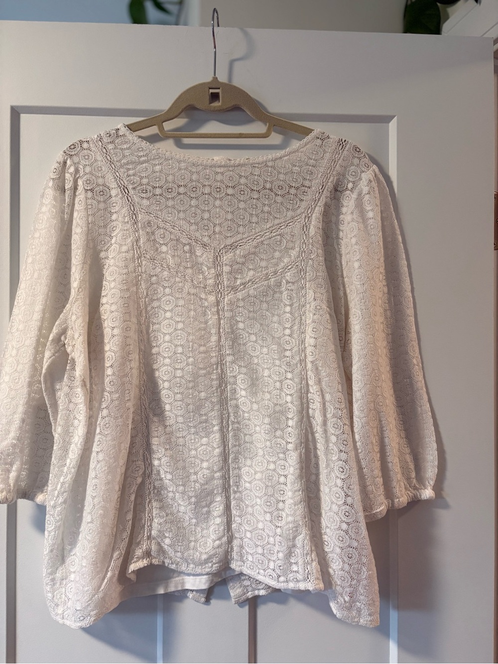 Fat Face Women's White Lace Top with cami. Size 14.
